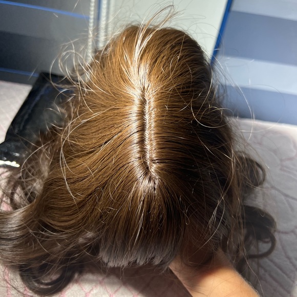 ENTRANCED STYLES Short Curly Wavy Bob Synthetic Wig With Bang Comes With Wig Cap - Picture 7 of 10